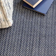 Load image into Gallery viewer, 4&#39; x 6&#39; Dash And Albert Navy and White Chevron Cotton Flatweave Area Rug