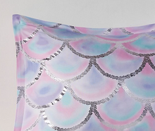 Load image into Gallery viewer, Mi Zone Pearl Metallic 3-Piece Reversible Twin/Twin XL Comforter Set in Aqua/Purple
