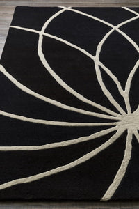 6' x 9' Kidney Shape Black and off White WOOL Area Rug