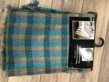 Load image into Gallery viewer, Multi Coloured Plaid Cotton Throw with Fringe