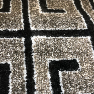 2'2" x 7'6" Greige Geometric Runner With Sparkle